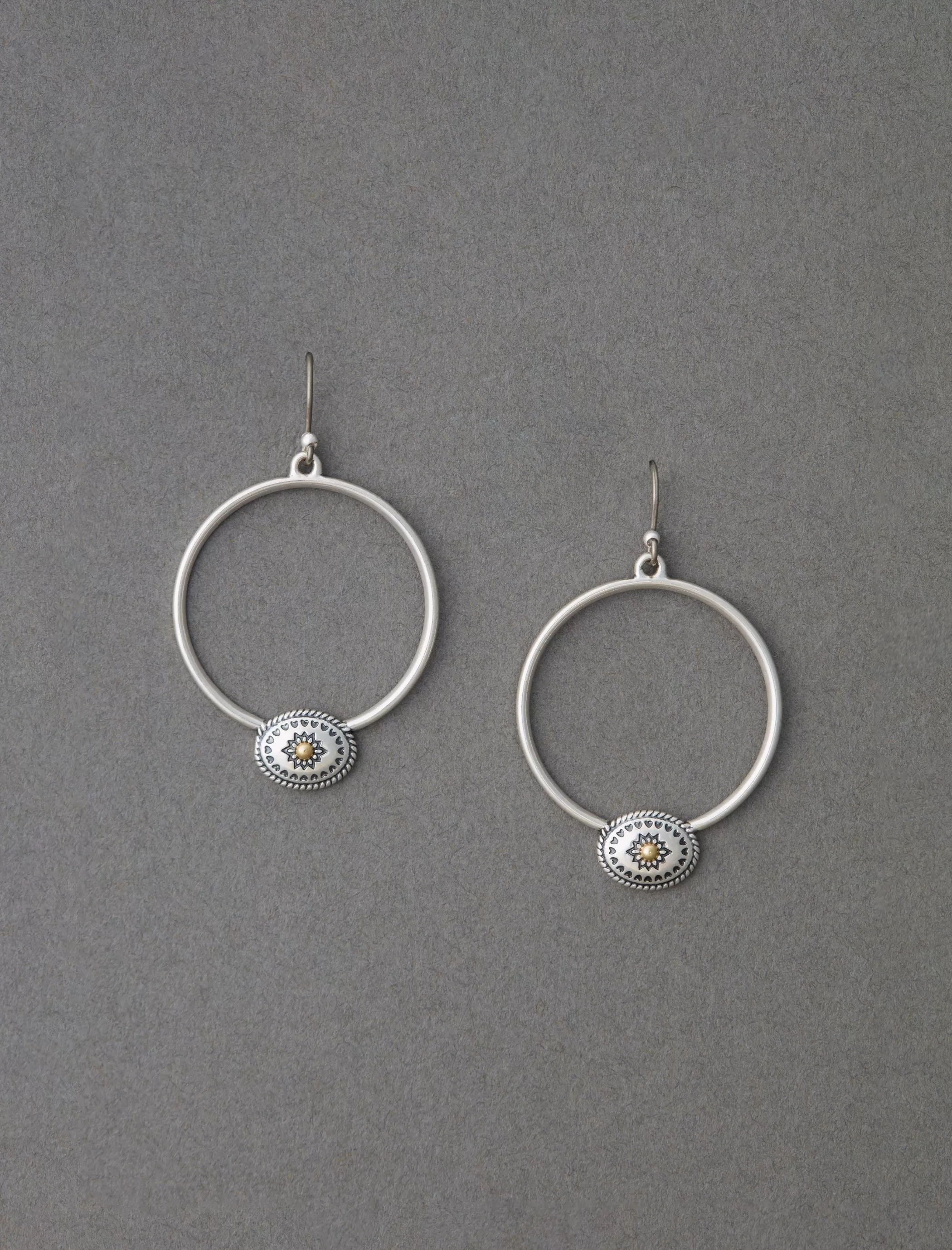 Lucky Brand Jewelry*concho front facing hoop two tone