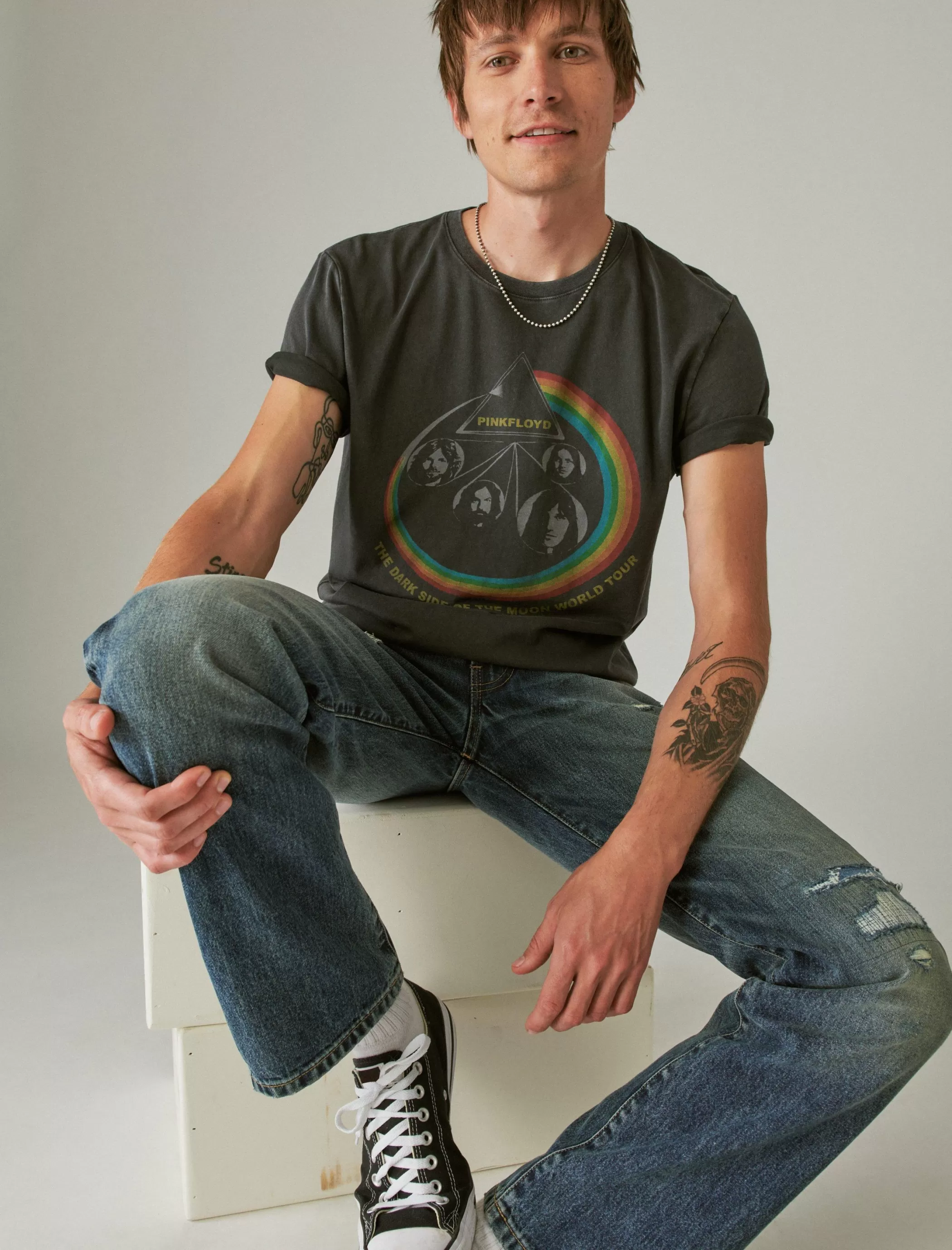 Lucky Brand Graphic Tees*pink floyd rainbow jet black