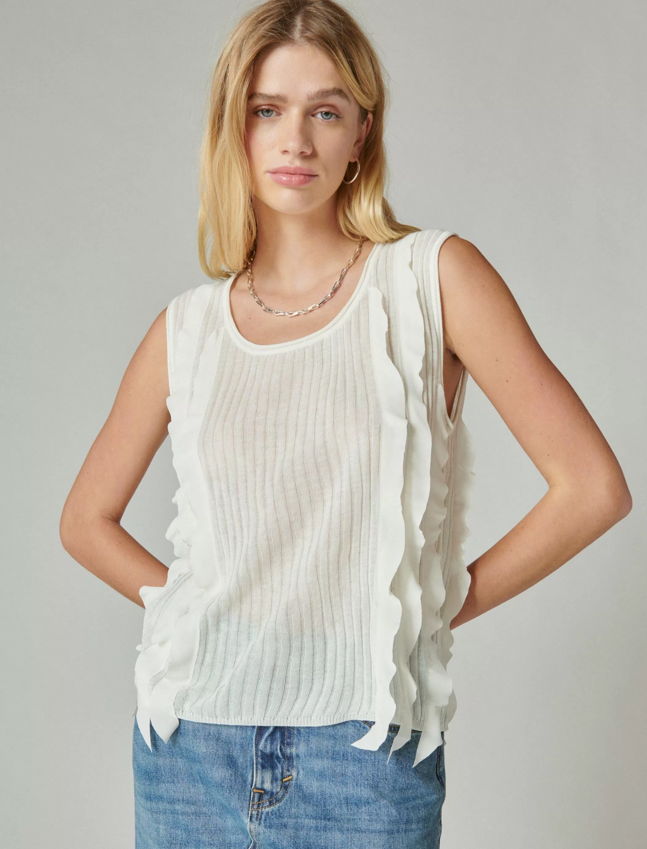 Lucky Brand Sweaters & Sweatshirts*ruffle sweater tank whisper white