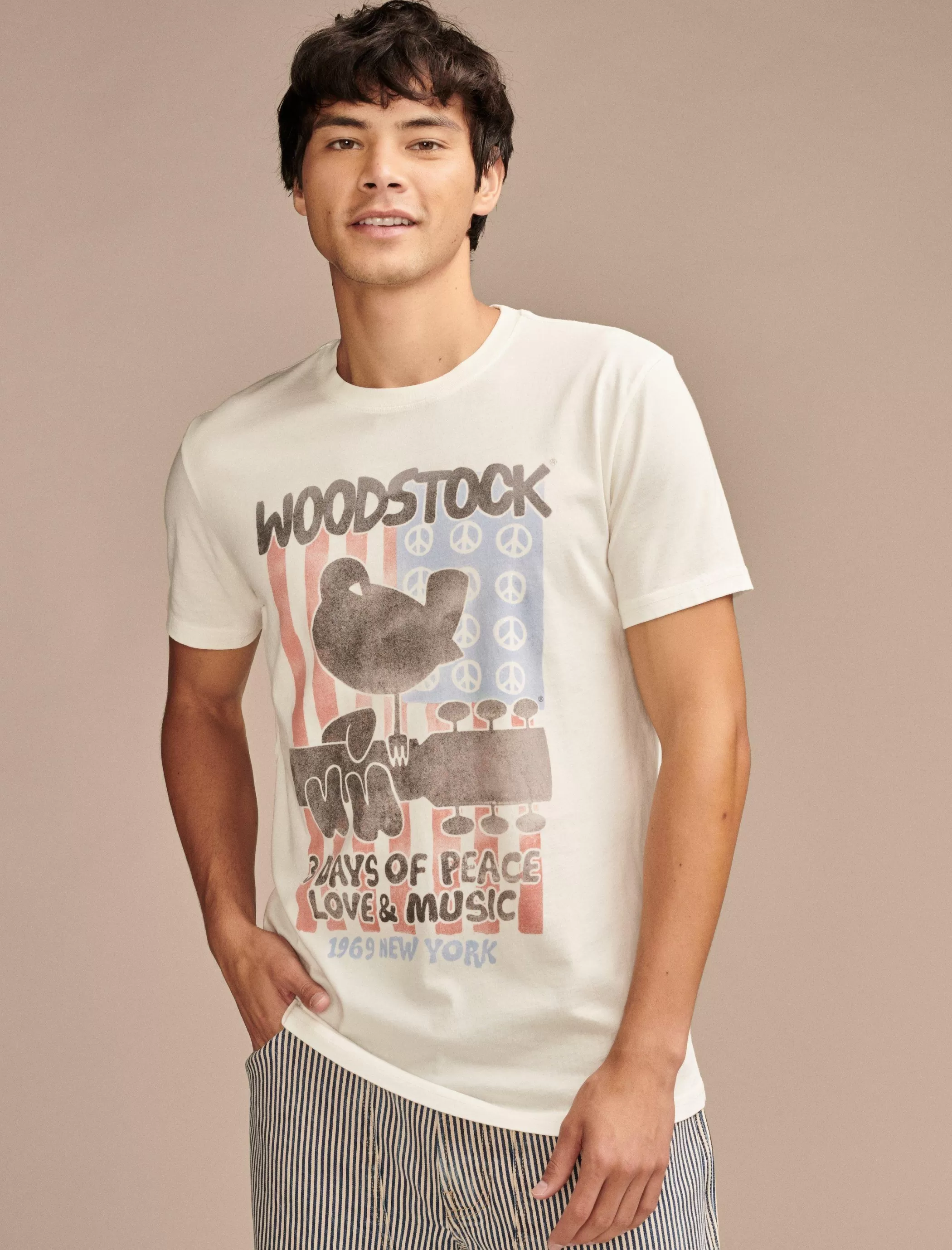 Lucky Brand Graphic Tees*woodstock flag marshmallow